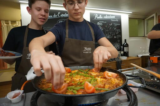 Teamevent Paella Kochen