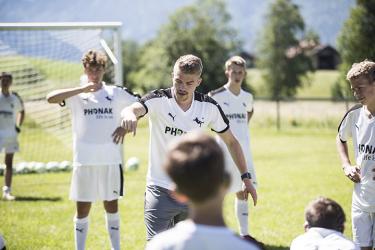Phonak_2018soccercamp_LR_005.jpg