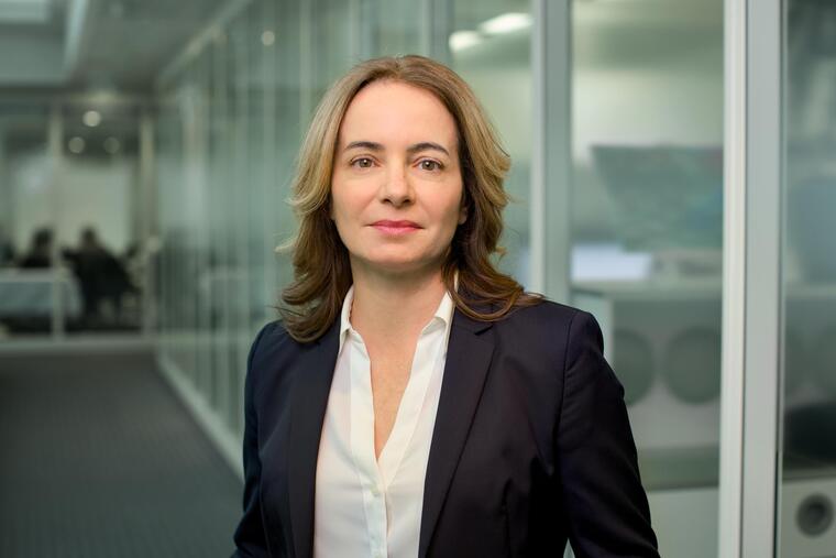 Elodie CFO Sonova Portrait